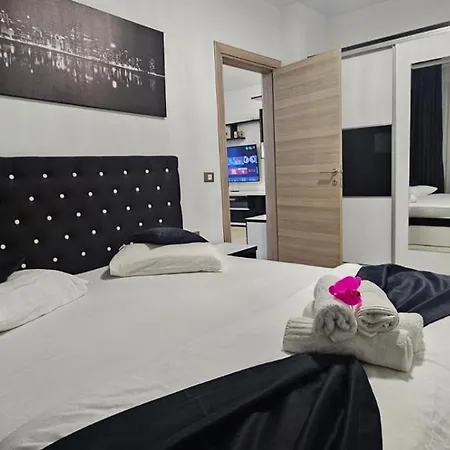 Premium & Piscina,sauna,jacuzzy,gym