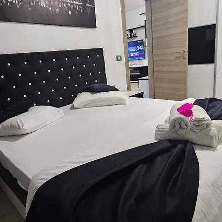 Premium & Piscina,sauna,jacuzzy,gym 3*