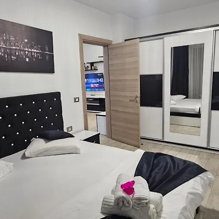 Premium & Piscina,sauna,jacuzzy,gym